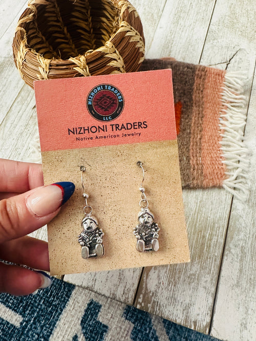 Old Pawn Navajo Sterling Silver Storyteller Dangle Earrings