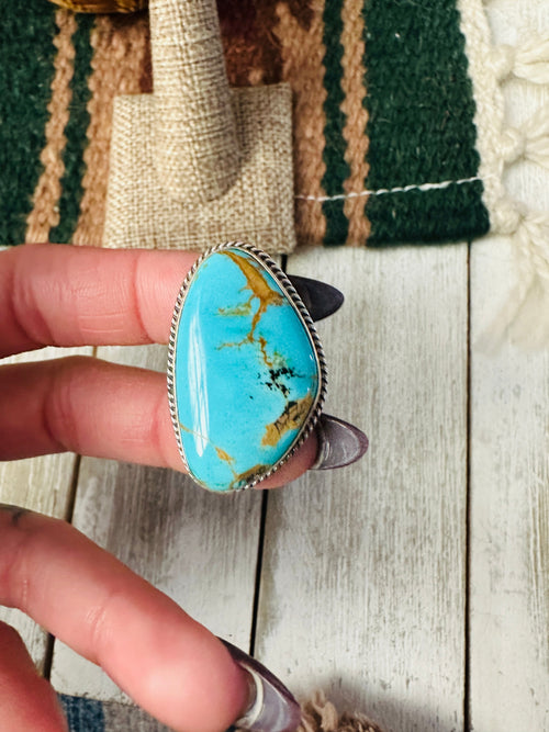 Old Pawn Handcrafted Turquoise & Sterling Silver Ring Size 8.5
