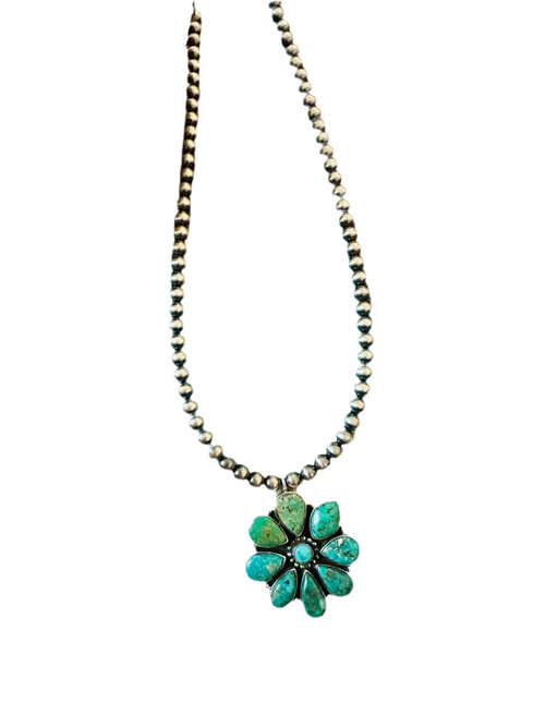 ** Christmas Collection ** Handmade Sterling Silver & Emerald Valley Beaded Necklace Signed Nizhoni