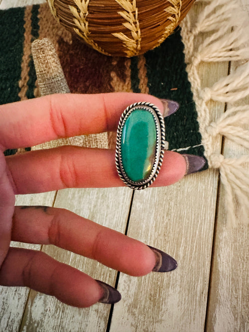 Old Pawn Handcrafted Turquoise & Sterling Silver Ring Size 6.75
