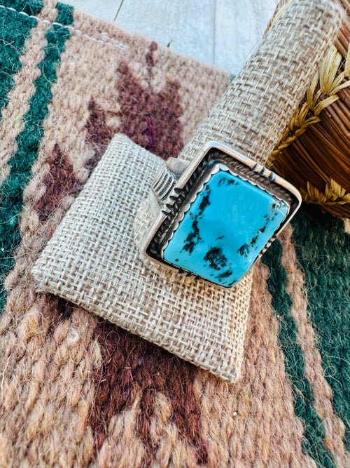 Old Pawn Handcrafted Turquoise & Sterling Silver Ring Size 14.25
