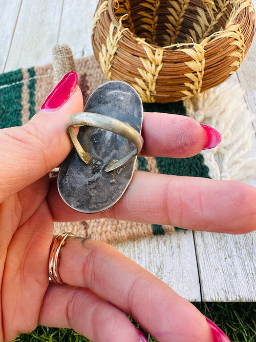 Old Pawn Handcrafted Turquoise & Sterling Silver Ring Size 8.5