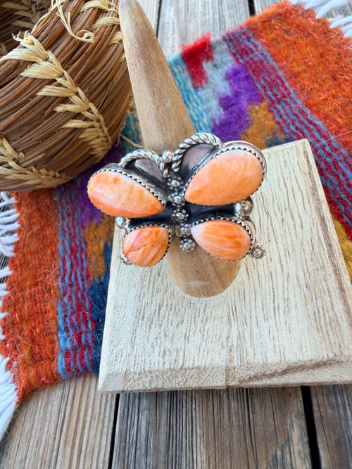 Handcrafted Turquoise and Spiny Oyster Beaded Stretch Bracelet