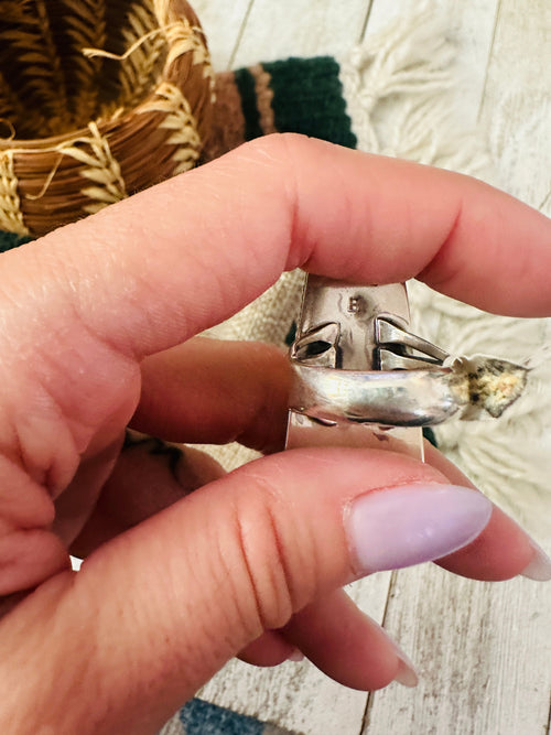 Old Pawn Handcrafted White Buffalo & Sterling Silver Inlay Ring Size 6.75