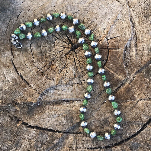 Navajo Sterling Silver Beads With Green Turquoise Accent Stones Necklace