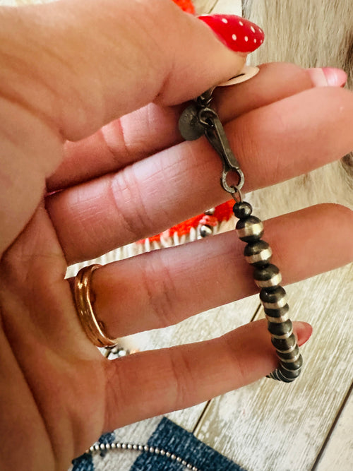 Navajo Sterling Silver & Spiny Oyster Beaded 18” Necklace