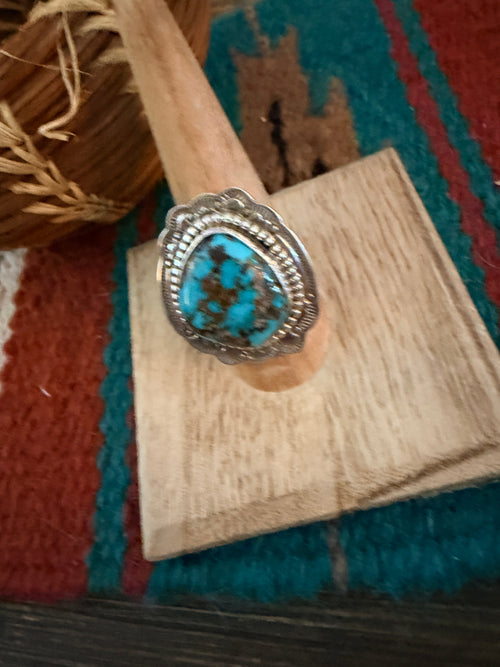 Old Pawn Handcrafted Turquoise & Sterling Silver Ring Size 8.5