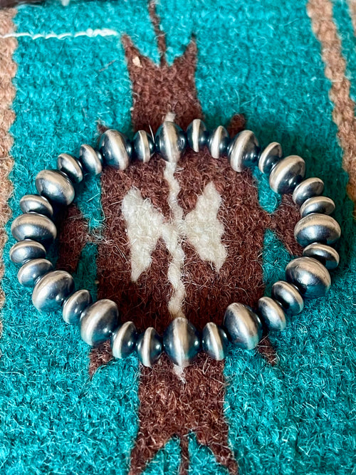 Vinita Cowboy Navajo Handmade 6mm-8mm Sterling Silver Beaded Stretch Bracelet