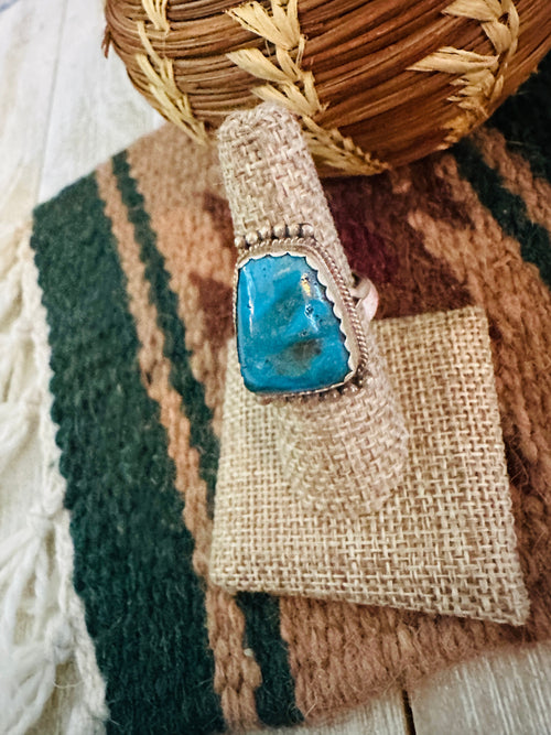 Old Pawn Handcrafted Turquoise & Sterling Silver Ring Size 8