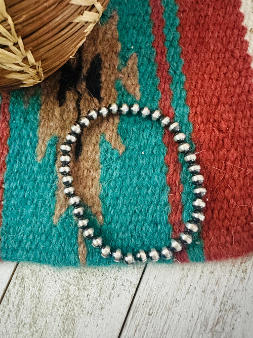 Navajo Sterling Silver 5mm 7.5”Pearl Beaded Stretch Bracelet