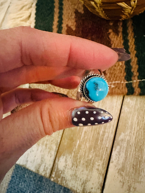 Old Pawn Handcrafted Turquoise & Sterling Silver Ring Size 8