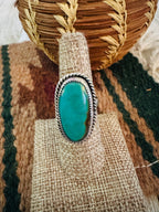 Old Pawn Handcrafted Turquoise & Sterling Silver Ring Size 6.75