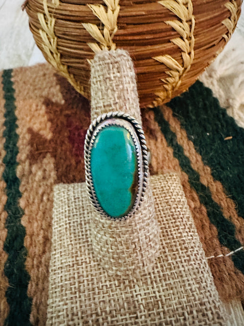 Old Pawn Handcrafted Turquoise & Sterling Silver Ring Size 6.75