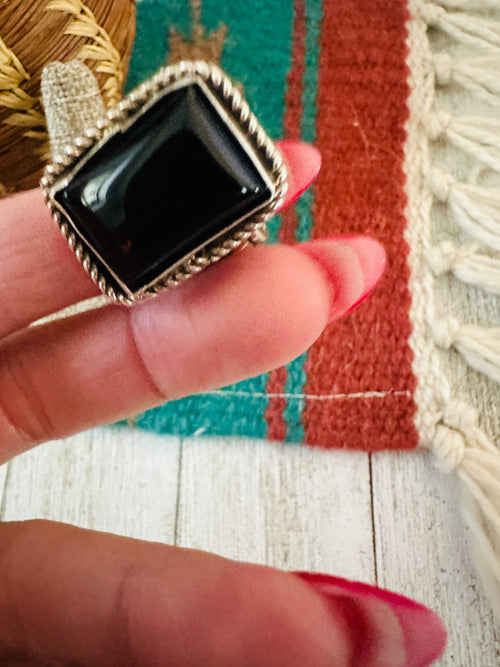 Old Pawn Navajo Sterling Silver & Onyx Ring