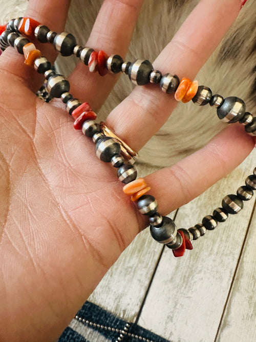 Navajo Sterling Silver & Spiny Oyster Beaded 18” Necklace