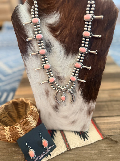 Handcrafted Queen Pink Conch & Sterling Silver Beaded Squash Blossom Necklace Set by Melvin Francis