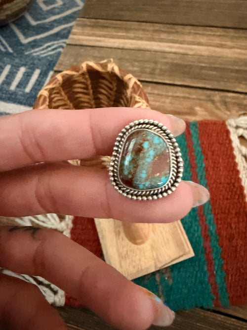 Old Pawn Handcrafted Turquoise & Sterling Silver Ring Size 7.75