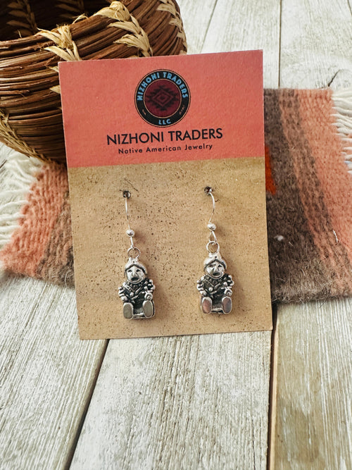 Old Pawn Navajo Sterling Silver Storyteller Dangle Earrings