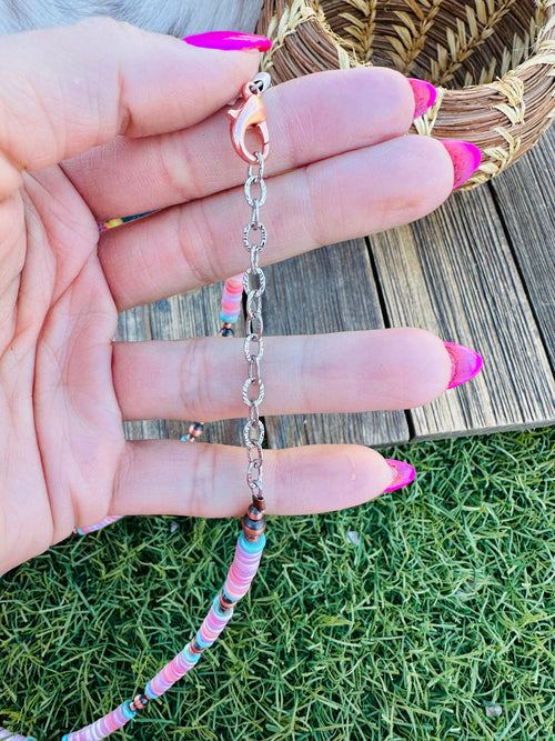 Handcrafted Queen Pink Conch, Turquoise & Copper 18” Beaded Necklace