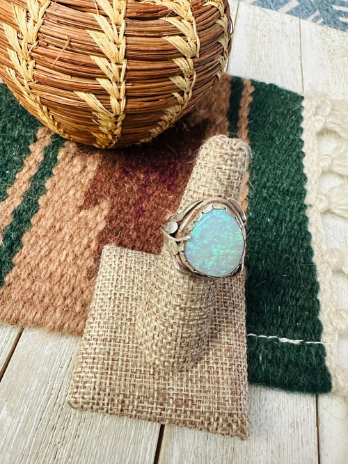 Old Pawn Handcrafted Opal & Sterling Silver Ring Size 6.5