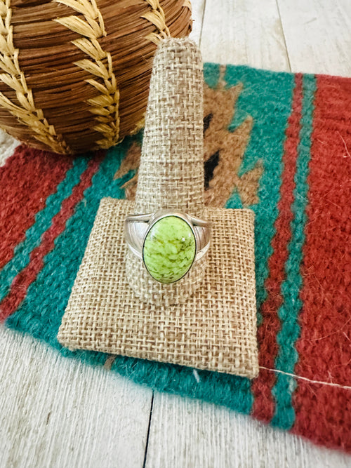 Old Pawn Navajo Sterling Silver & Gaspeite Ring