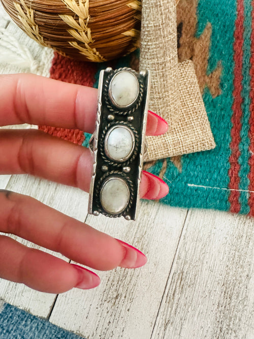 Old Pawn Navajo Sterling Silver & Mother of Pearl Ring Size 6