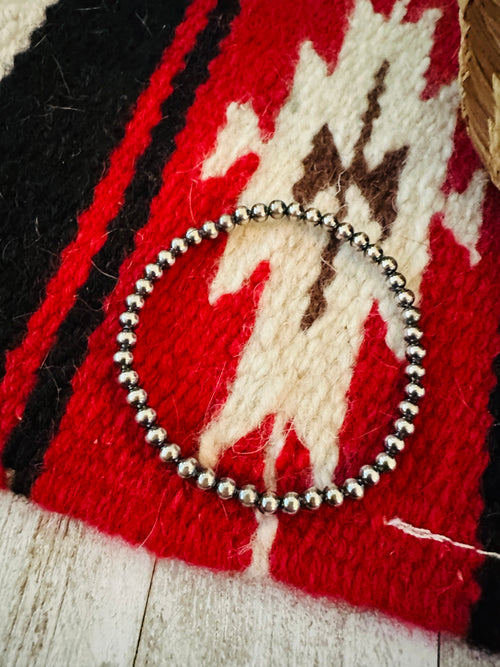 Navajo Sterling Silver 4mm Pearl Beaded Stretch Bracelet