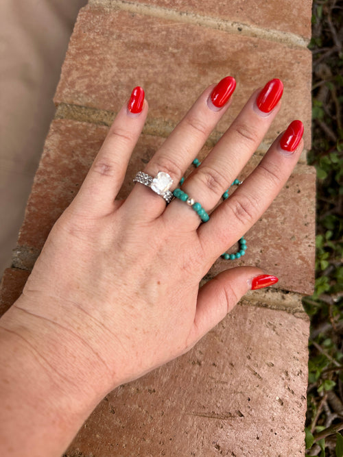 THE VENICE BAND Handmade Turquoise Beaded Stretch Ring