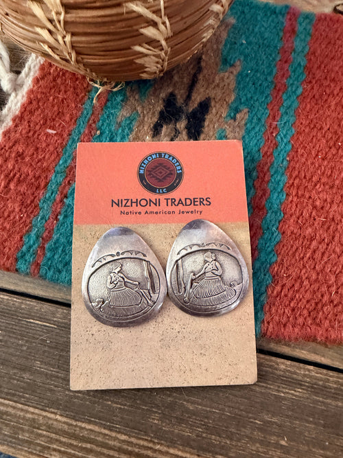 Old Pawn Handcrafted Sterling Silver Pottery Maiden Post Earrings