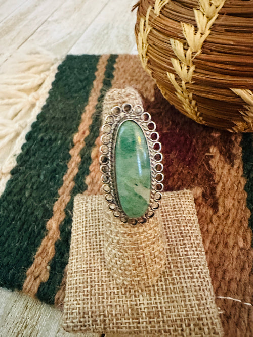 Old Pawn Handcrafted Green Aventurine & Sterling Silver Ring Size 6.5