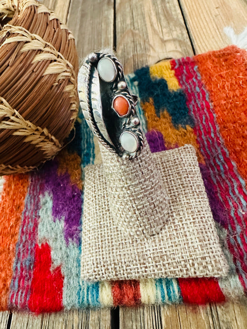 Old Pawn Handcrafted Mother of Pearl, Coral & Sterling Silver Ring Size 5