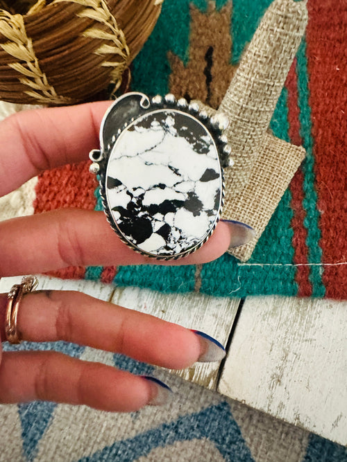 Old Pawn Navajo Sterling Silver & White Buffalo Ring Size 7.75