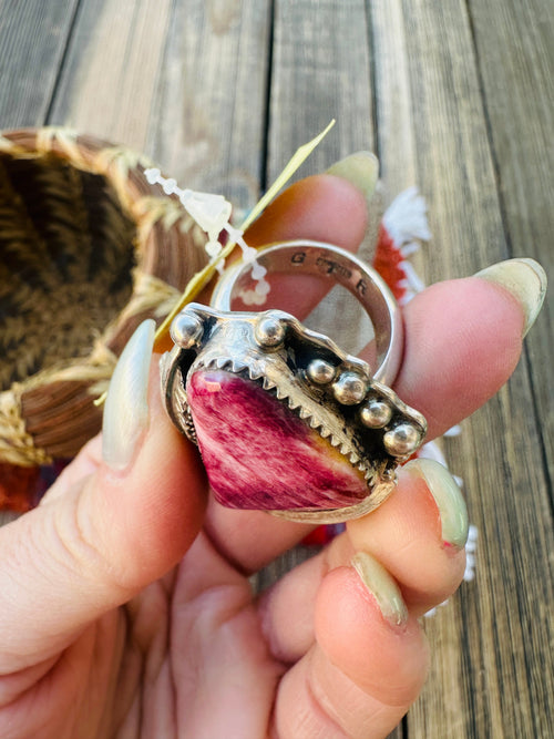 Old Pawn Handcrafted Purple Spiny & Sterling Silver Adjustable Ring