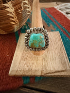 Old Pawn Handcrafted Turquoise & Sterling Silver Ring Size 9