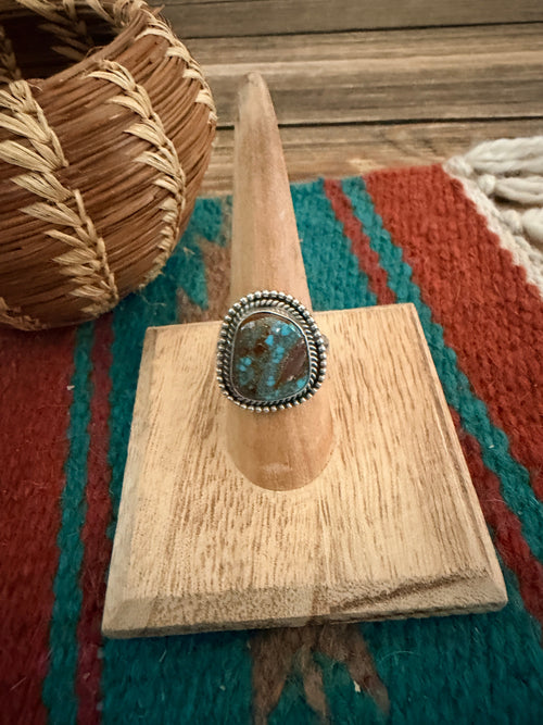 Old Pawn Handcrafted Turquoise & Sterling Silver Ring Size 7.75