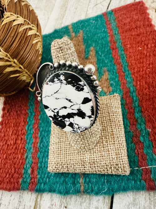 Old Pawn Navajo Sterling Silver & White Buffalo Ring Size 7.75