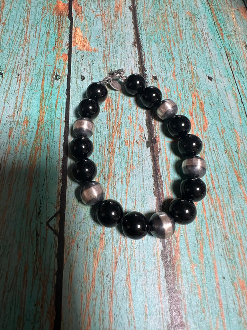 Navajo 10mm Sterling Silver Pearl & Black Onyx Beaded Bracele
