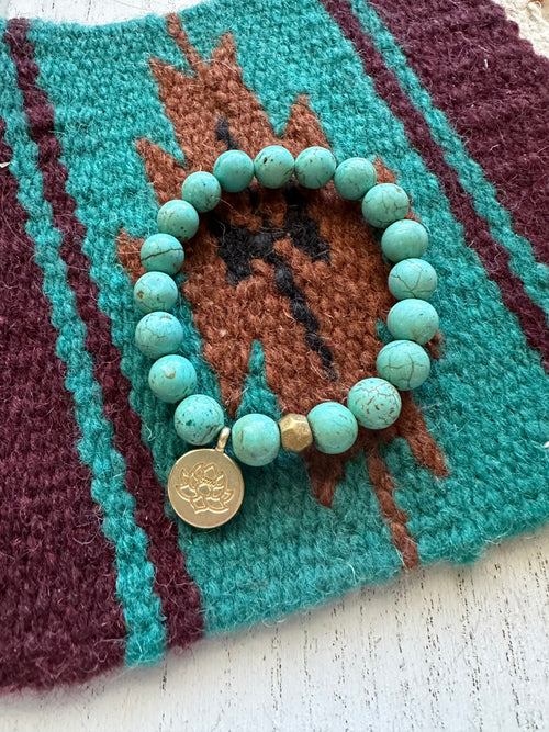 Handmade Beaded Stretch Turquoise Bracelet