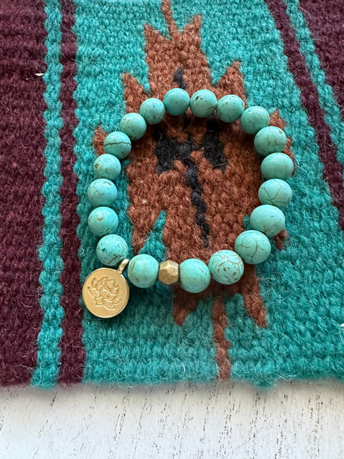 Handmade Beaded Stretch Turquoise Bracelet