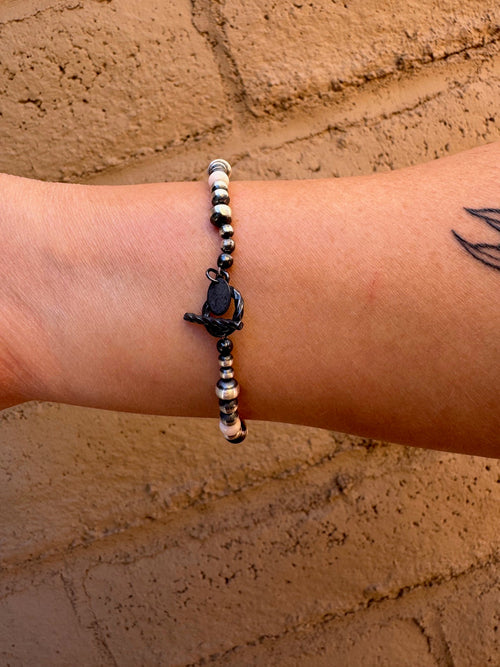 Handcrafted Pink Conch & Sterling Silver 3-6mm Beaded Bracelet 7.25"