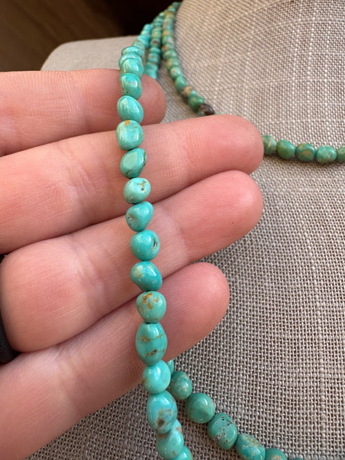 Handcrafted Green Kingman Turquoise Beaded Necklace