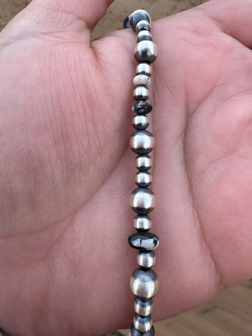 Handcrafted White Buffalo & Sterling Silver Pearl 4&6mm Beaded Bracelet 7.5"