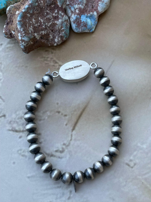 Handmade Sterling Silver 6 Inch Beaded bracelet with stone Signed Nizhoni