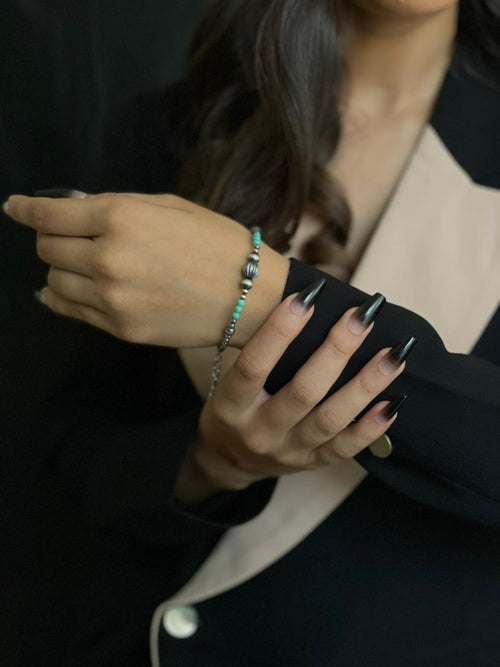 Handmade Sterling Silver Beaded Kingman Turquoise Chain Bracelet "Signed Nizhoni" (7)