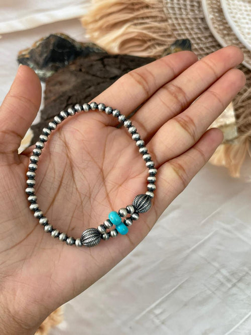 Handmade Sterling Silver Kingman Turquoise Stretchy Beaded Bracelet