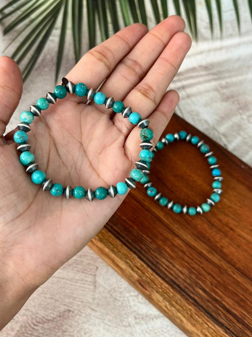 Handmade Sterling Silver Kingman Turquoise Stretchy Beaded Bracelet