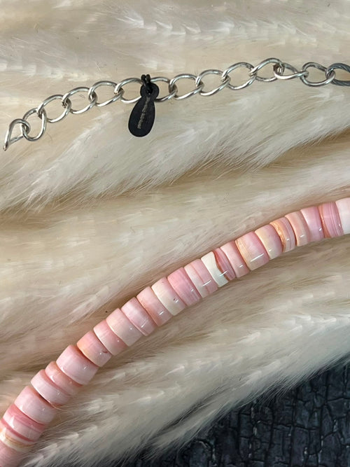 Handmade Sterling Silver Queen Pink Conch Collection: Beaded Necklace Signed Nizhoni (2)