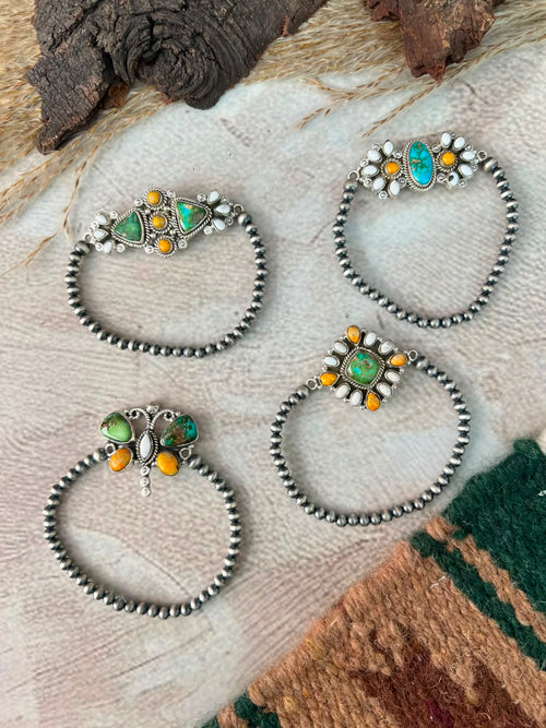 Handmade Sterling Silver Sonoran Mountain Turquoise with Bumblebee and White Buffalo Spring Collection: Stretchy Beaded Bracelet Signed Nizhoni