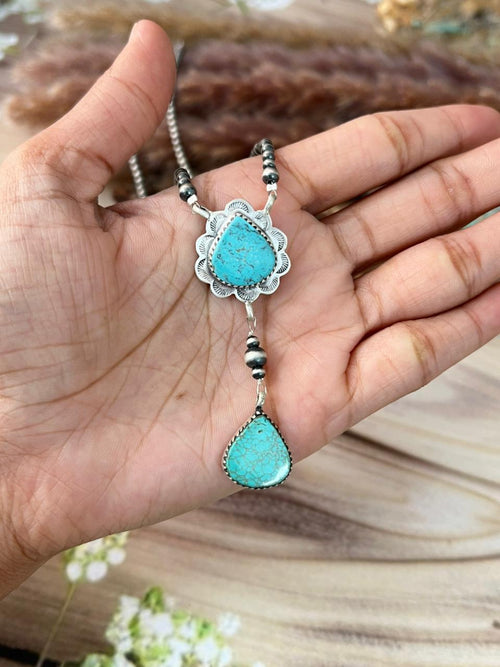 Handmade Sterling Silver Green Kingman Turquoise Collection: Beaded Necklace Signed Nizhoni