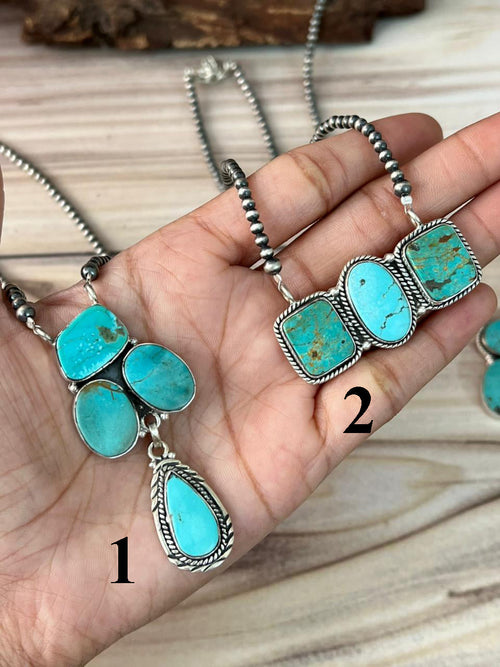 Handmade Sterling Silver Green Kingman Turquoise Collection: Beaded Necklace Signed Nizhoni